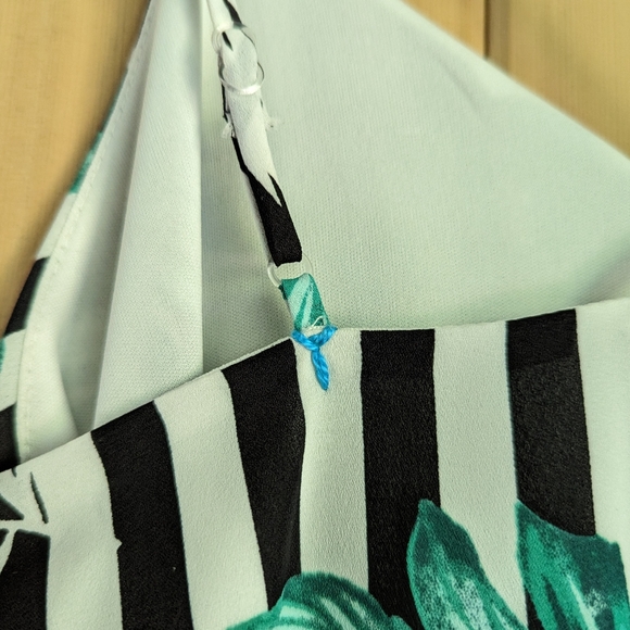 Striped / Tropical Light Summer Dress - Picture 3 of 3